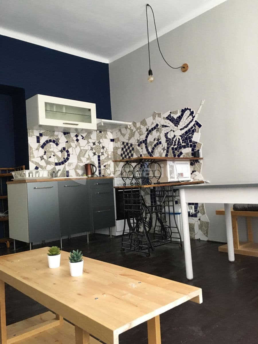 Pronájem bytu 2+kk 39 m², Husitská, Praha, Praha Pronájem bytu 2+kk 39 m², Husitská, Praha, Praha
