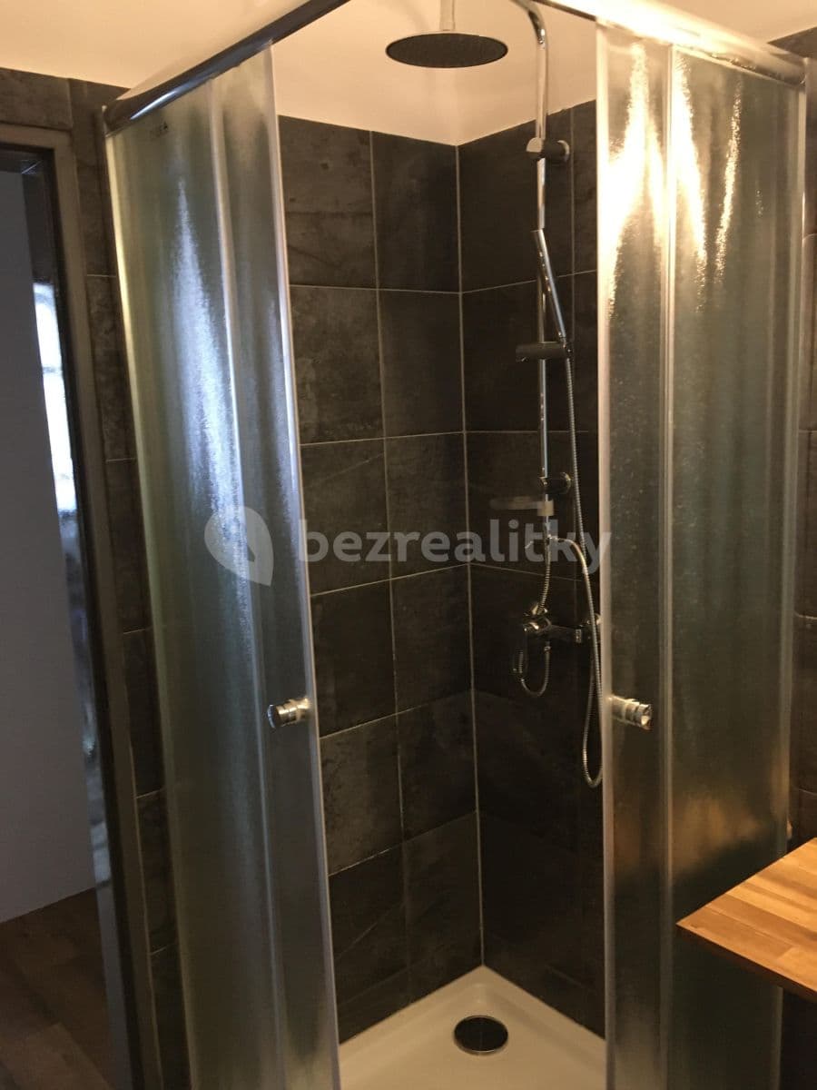 Pronájem bytu 2+kk 39 m², Husitská, Praha, Praha Pronájem bytu 2+kk 39 m², Husitská, Praha, Praha