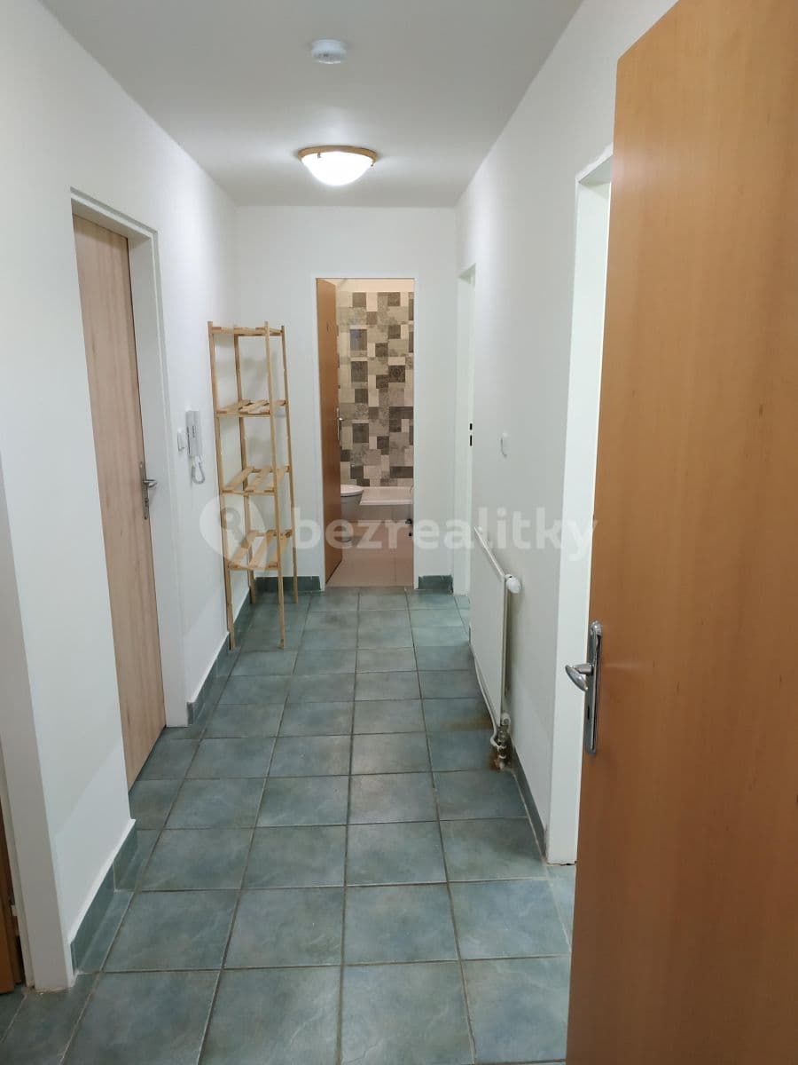 Pronájem nebytového prostoru 89 m², Na Pláni, Plzeň, Plzeňský kraj Pronájem nebytového prostoru 89 m², Na Pláni, Plzeň, Plzeňský kraj