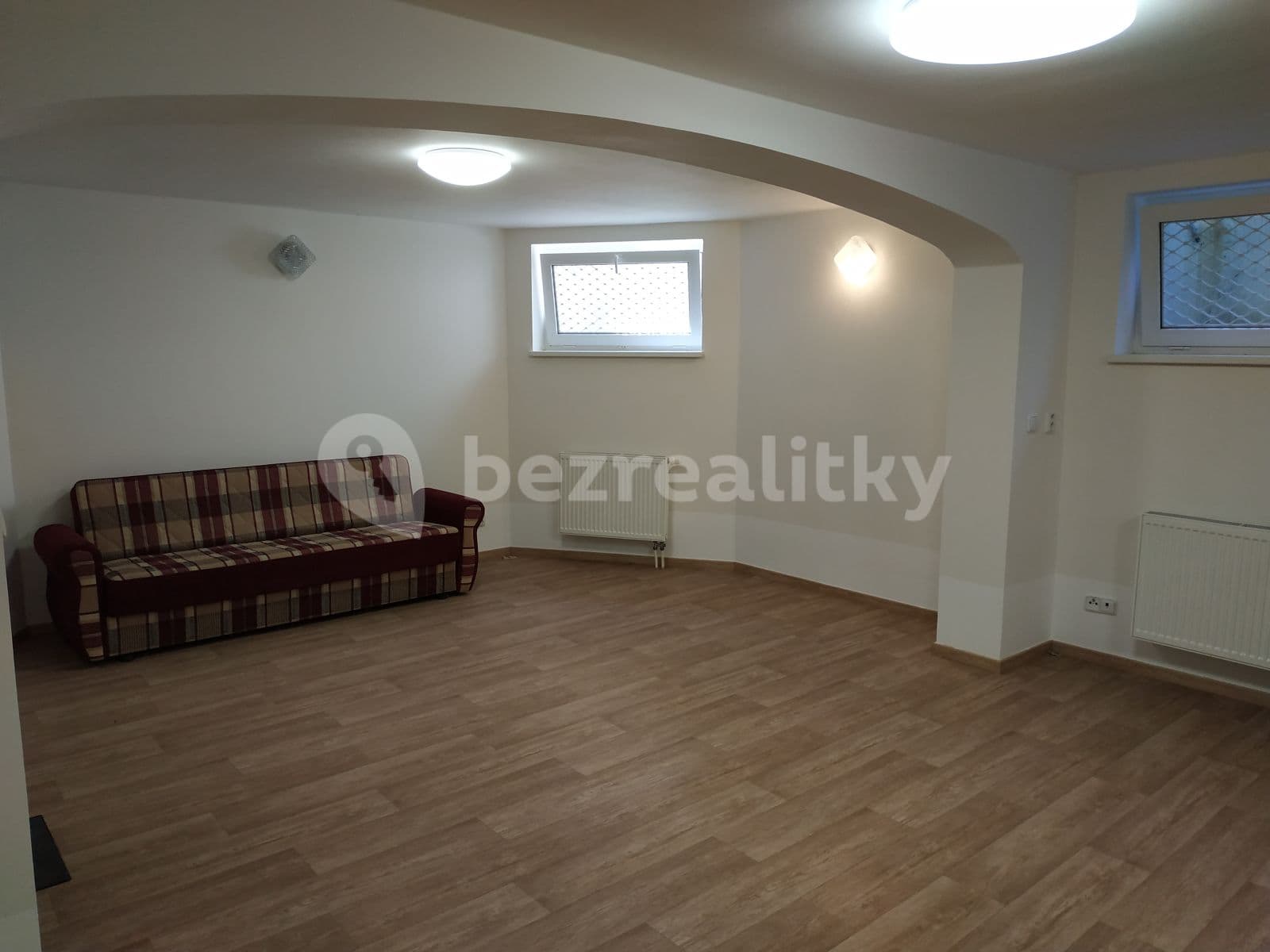 Pronájem nebytového prostoru 89 m², Na Pláni, Plzeň, Plzeňský kraj Pronájem nebytového prostoru 89 m², Na Pláni, Plzeň, Plzeňský kraj