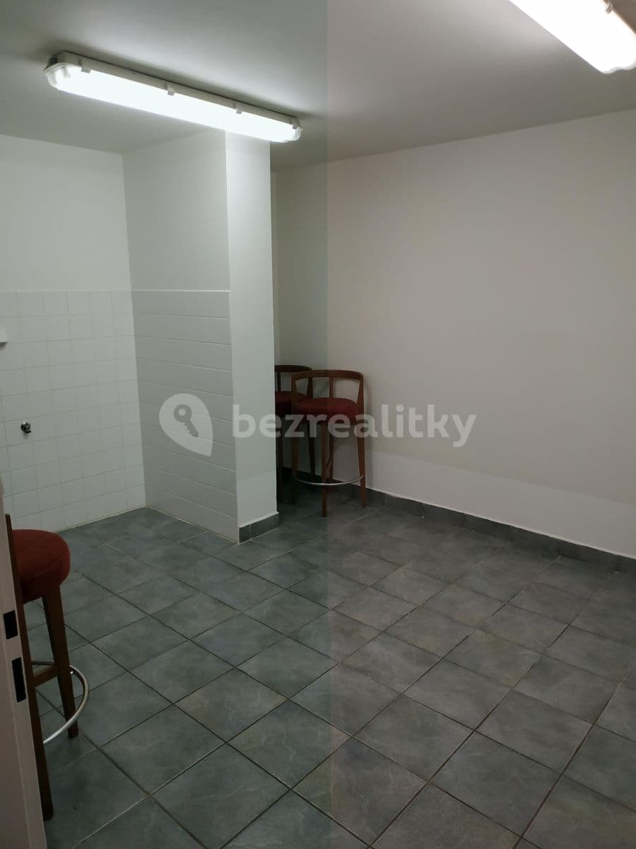 Pronájem nebytového prostoru 89 m², Na Pláni, Plzeň, Plzeňský kraj Pronájem nebytového prostoru 89 m², Na Pláni, Plzeň, Plzeňský kraj