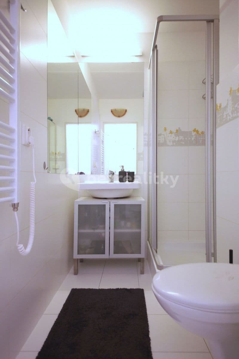 Pronájem bytu 2+1 46 m², Molákova, Praha, Praha Pronájem bytu 2+1 46 m², Molákova, Praha, Praha