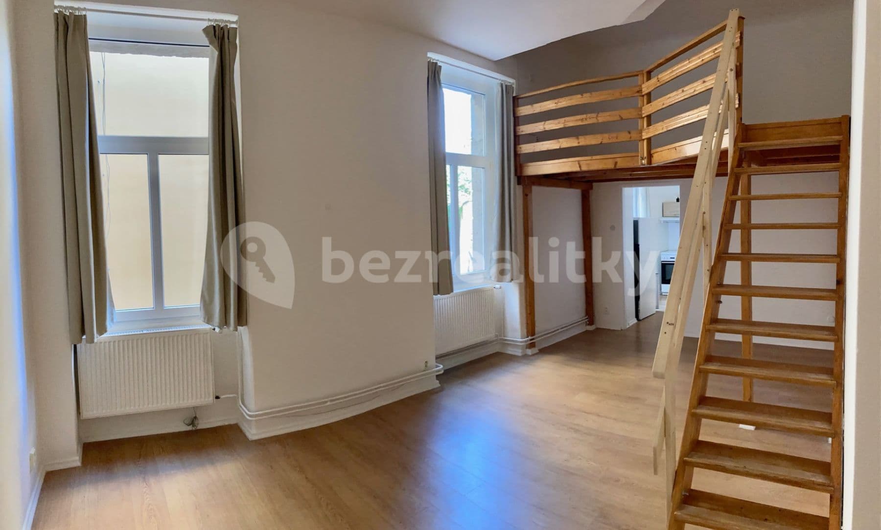 Pronájem bytu 1+1 36 m², Široká, Chrudim, Pardubický kraj Pronájem bytu 1+1 36 m², Široká, Chrudim, Pardubický kraj