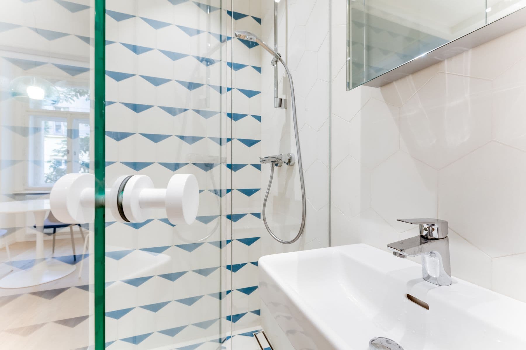 Pronájem bytu 2+kk 35 m², Pernerova, Praha, Praha Pronájem bytu 2+kk 35 m², Pernerova, Praha, Praha