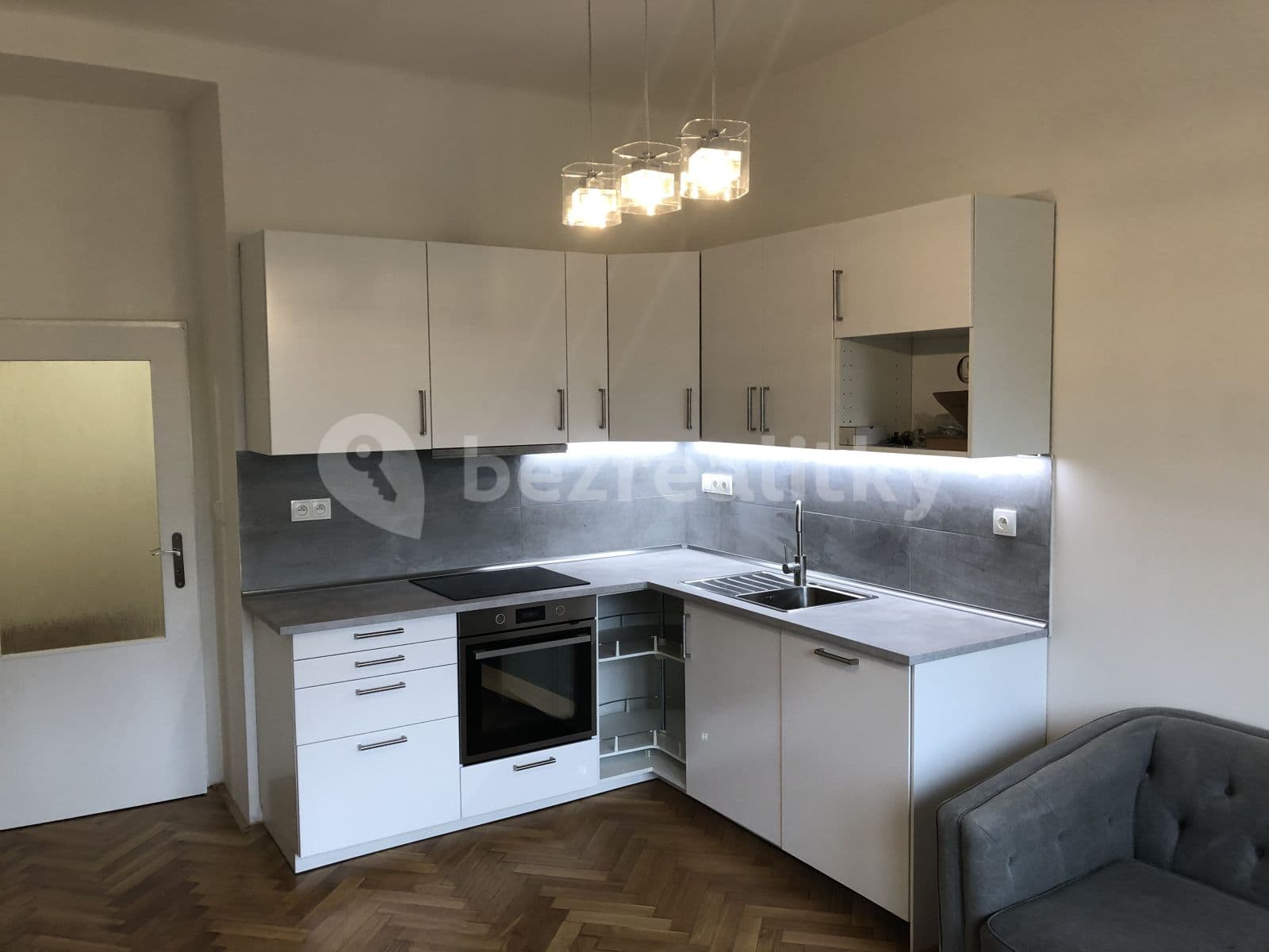 Pronájem bytu 3+kk 67 m², Podolská, Praha, Praha Pronájem bytu 3+kk 67 m², Podolská, Praha, Praha