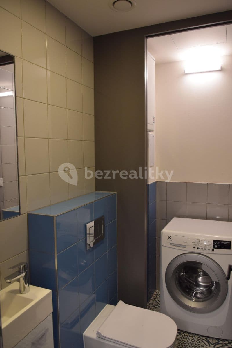 Pronájem bytu 2+1 55 m², Čajkovského, Praha, Praha Pronájem bytu 2+1 55 m², Čajkovského, Praha, Praha