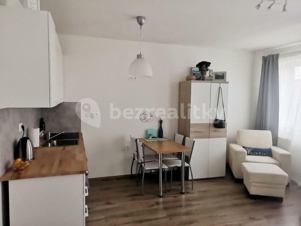 Pronájem bytu 1+kk 34 m², Škrábkových, Praha, Praha Pronájem bytu 1+kk 34 m², Škrábkových, Praha, Praha
