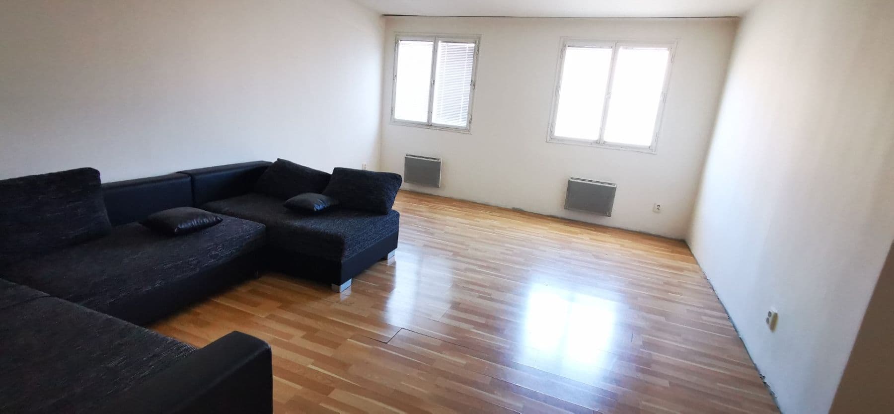 Pronájem bytu 2+1 50 m², Plzeňská, Praha, Praha Pronájem bytu 2+1 50 m², Plzeňská, Praha, Praha
