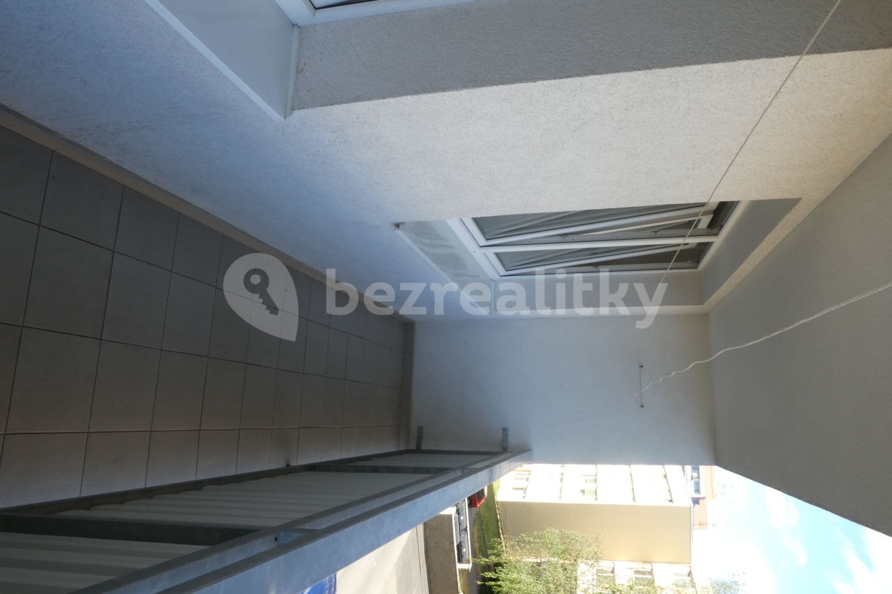 Pronájem bytu 2+1 49 m², Benešovská, Kladno, Středočeský kraj Pronájem bytu 2+1 49 m², Benešovská, Kladno, Středočeský kraj