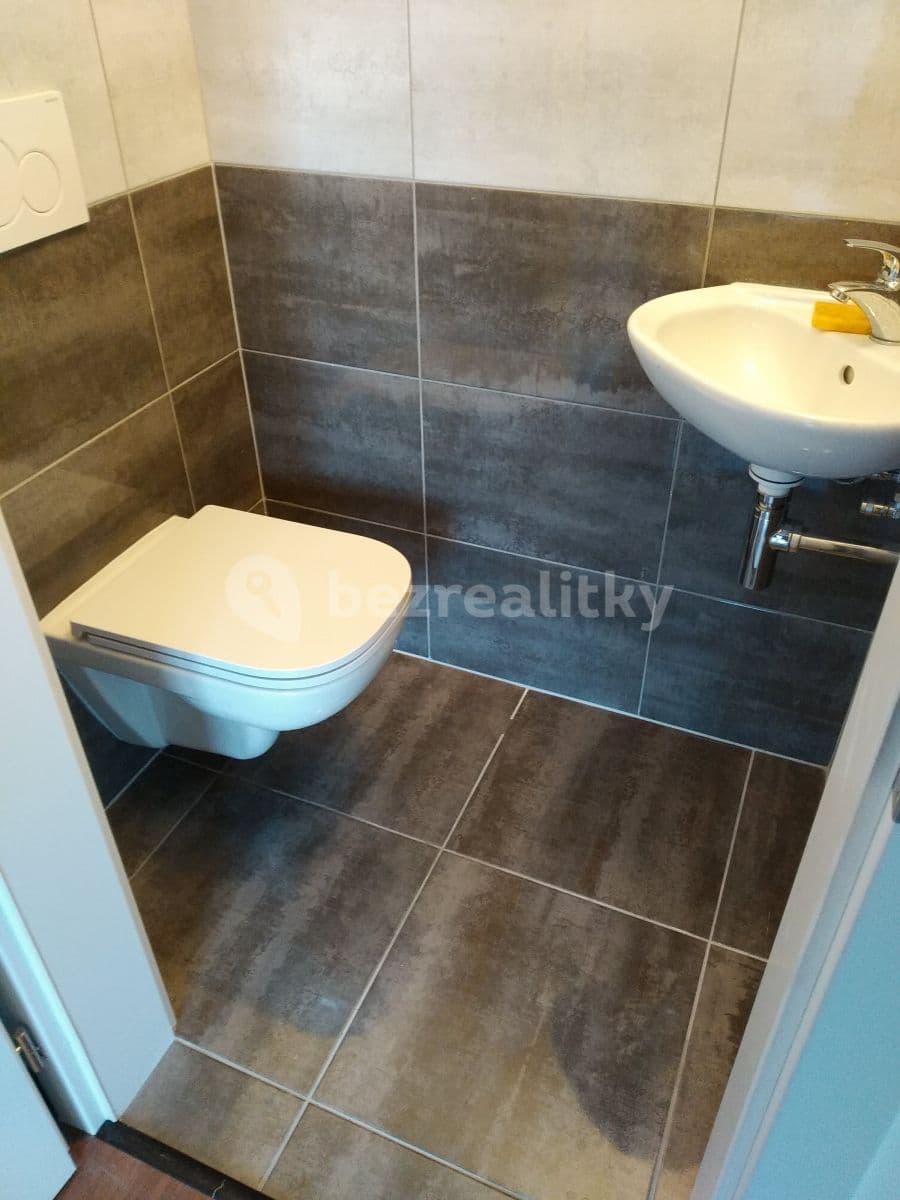 Pronájem bytu 2+1 56 m², K Rybníčkům, Praha, Praha Pronájem bytu 2+1 56 m², K Rybníčkům, Praha, Praha