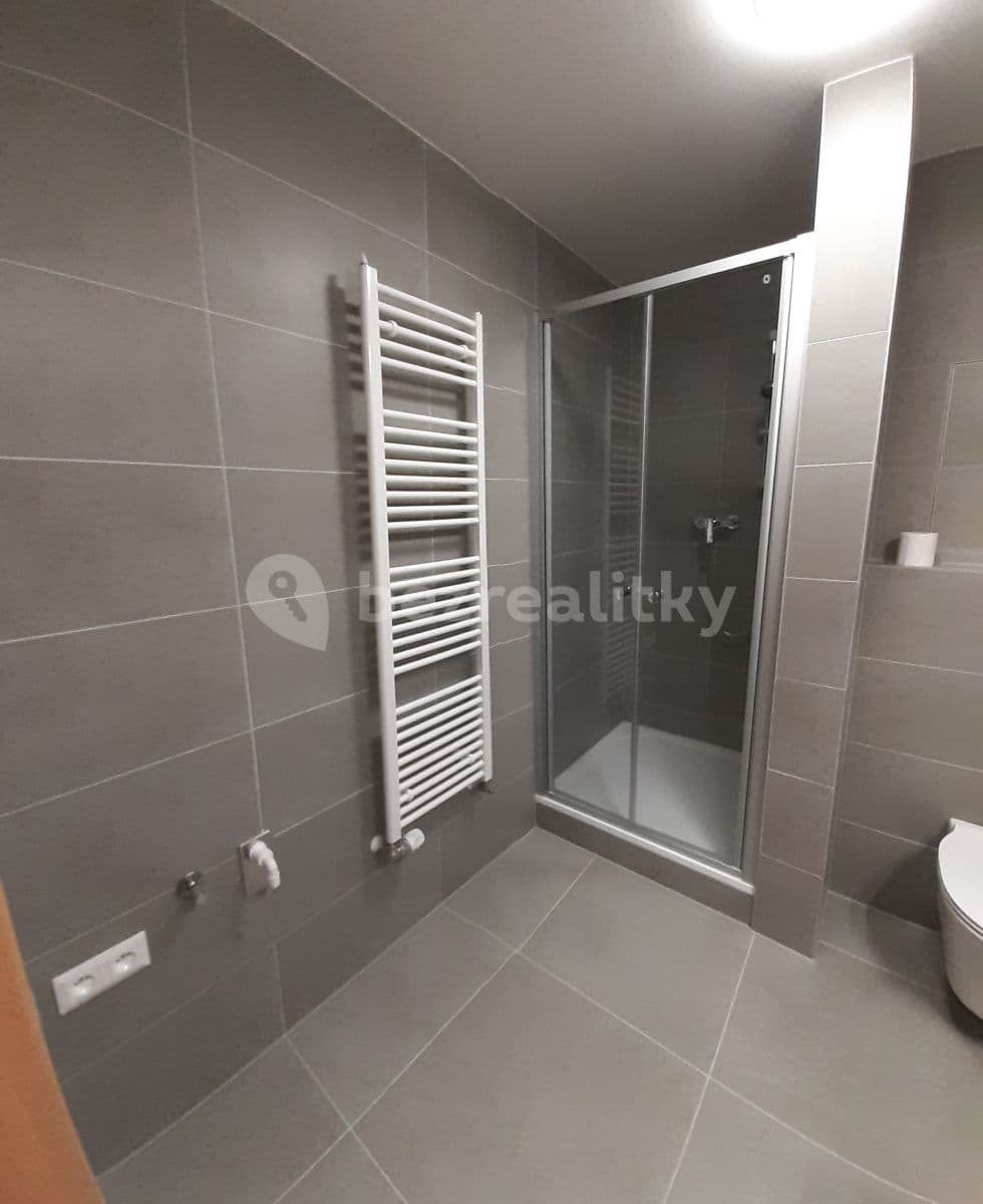 Pronájem bytu 1+kk 35 m², Zelnice II, Slavkov u Brna, Jihomoravský kraj Pronájem bytu 1+kk 35 m², Zelnice II, Slavkov u Brna, Jihomoravský kraj