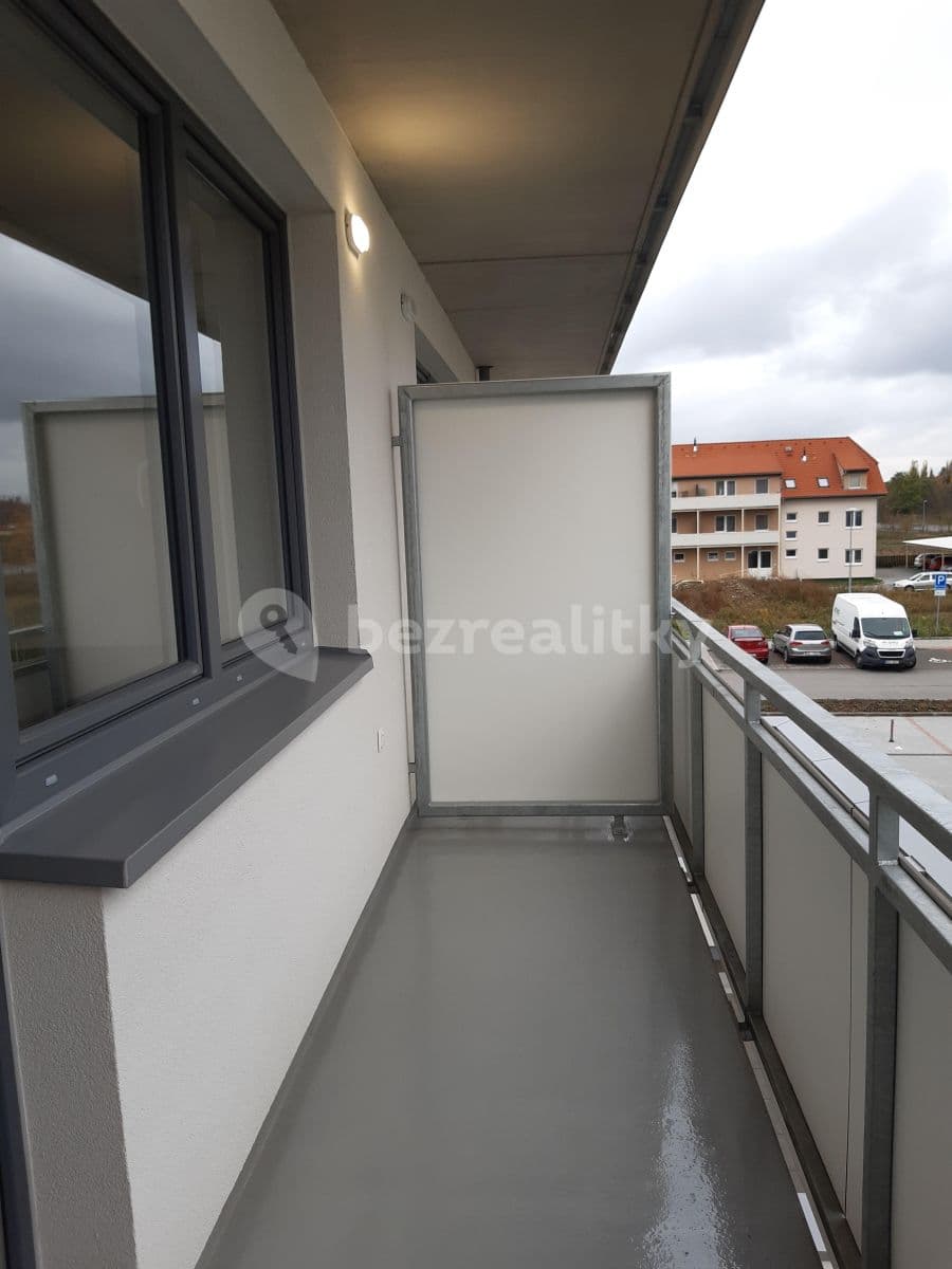 Pronájem bytu 1+kk 35 m², Zelnice II, Slavkov u Brna, Jihomoravský kraj Pronájem bytu 1+kk 35 m², Zelnice II, Slavkov u Brna, Jihomoravský kraj