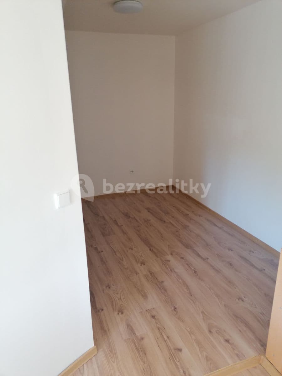 Pronájem bytu 1+kk 42 m², Víckov, Žďárec, Jihomoravský kraj Pronájem bytu 1+kk 42 m², Víckov, Žďárec, Jihomoravský kraj