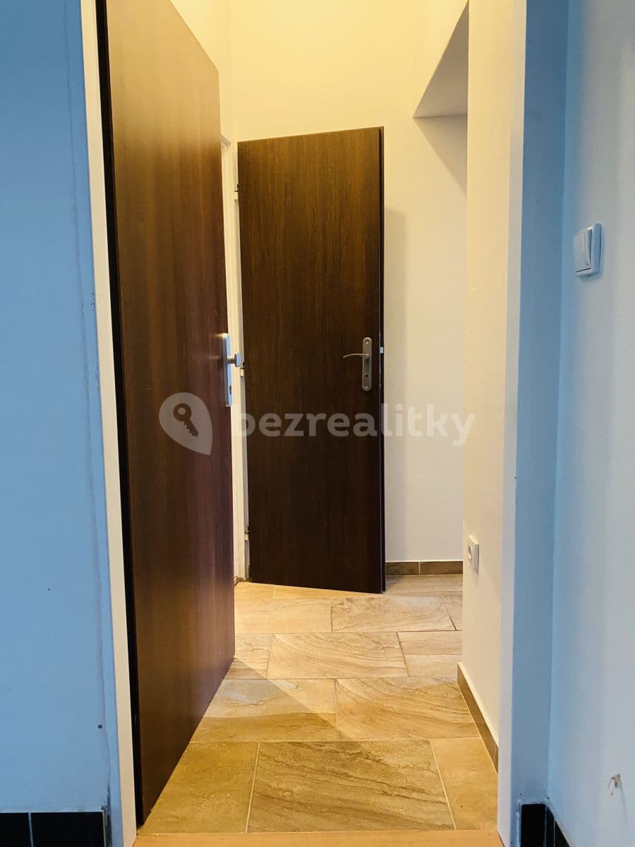 Pronájem bytu 1+1 37 m², Jahnova, Ostrava, Moravskoslezský kraj Pronájem bytu 1+1 37 m², Jahnova, Ostrava, Moravskoslezský kraj