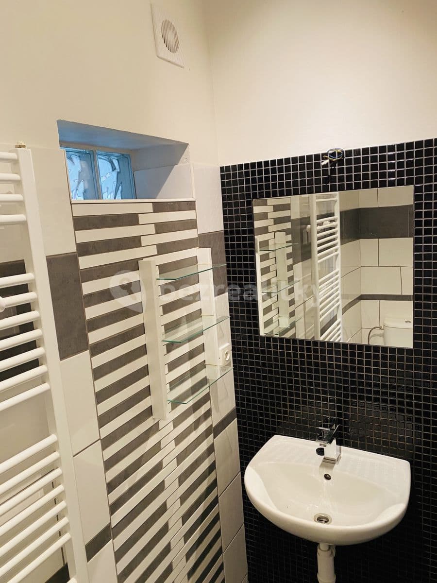 Pronájem bytu 1+1 37 m², Jahnova, Ostrava, Moravskoslezský kraj Pronájem bytu 1+1 37 m², Jahnova, Ostrava, Moravskoslezský kraj