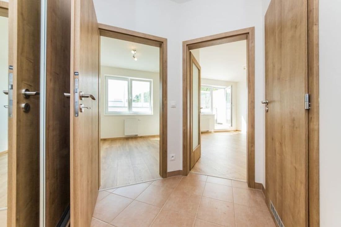 Pronájem bytu 2+kk 49 m², U plynárny, Praha, Praha Pronájem bytu 2+kk 49 m², U plynárny, Praha, Praha