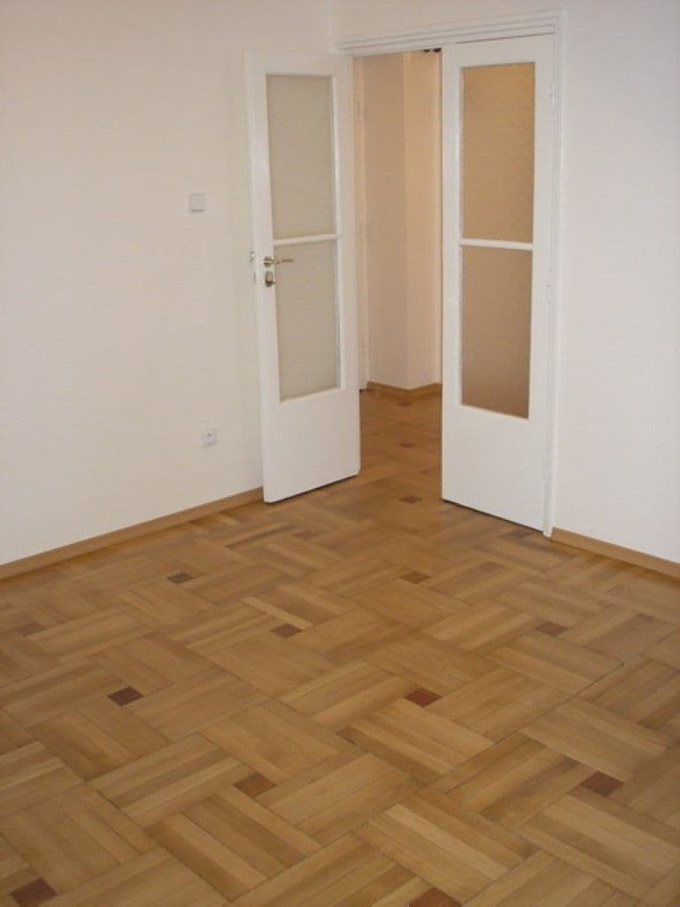 Pronájem bytu 3+1 100 m², Francouzská, Praha, Praha Pronájem bytu 3+1 100 m², Francouzská, Praha, Praha