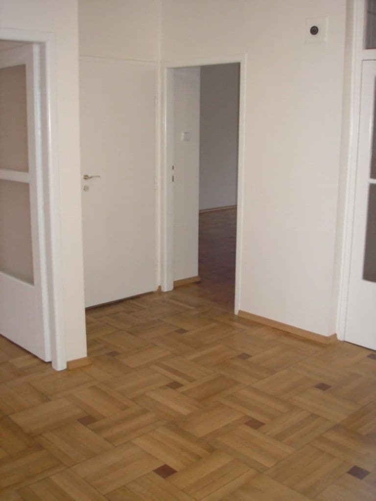 Pronájem bytu 3+1 100 m², Francouzská, Praha, Praha Pronájem bytu 3+1 100 m², Francouzská, Praha, Praha
