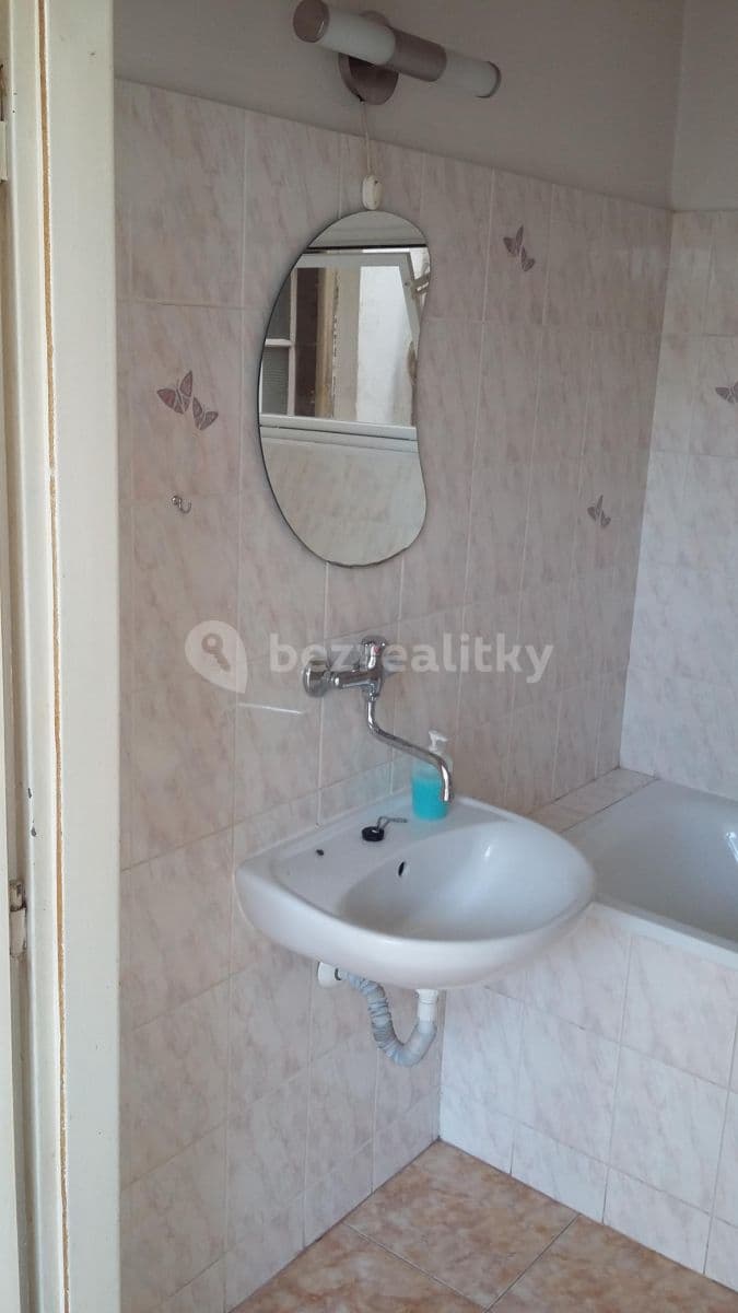 Pronájem bytu 1+kk 32 m², Ke Krči, Praha, Praha Pronájem bytu 1+kk 32 m², Ke Krči, Praha, Praha