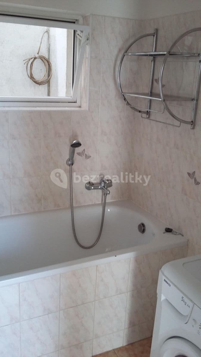 Pronájem bytu 1+kk 32 m², Ke Krči, Praha, Praha Pronájem bytu 1+kk 32 m², Ke Krči, Praha, Praha