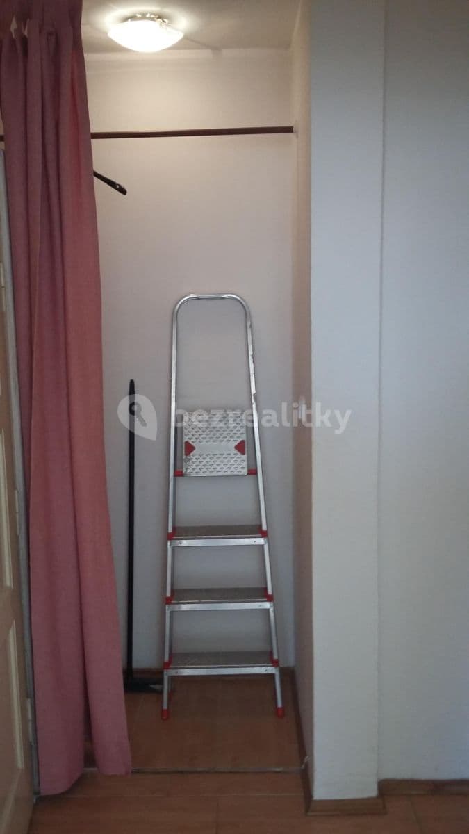 Pronájem bytu 1+kk 32 m², Ke Krči, Praha, Praha Pronájem bytu 1+kk 32 m², Ke Krči, Praha, Praha