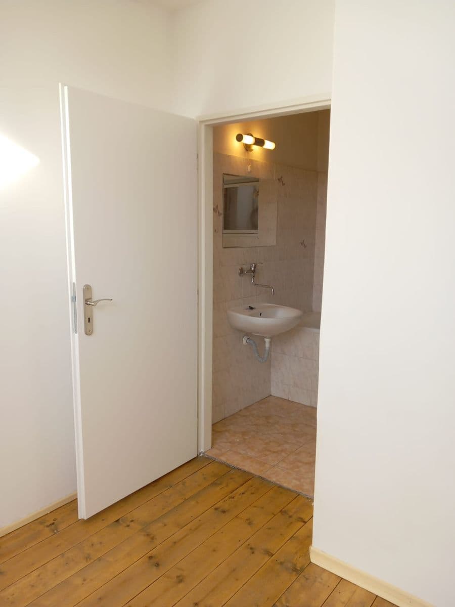 Pronájem bytu 1+kk 32 m², Ke Krči, Praha, Praha Pronájem bytu 1+kk 32 m², Ke Krči, Praha, Praha