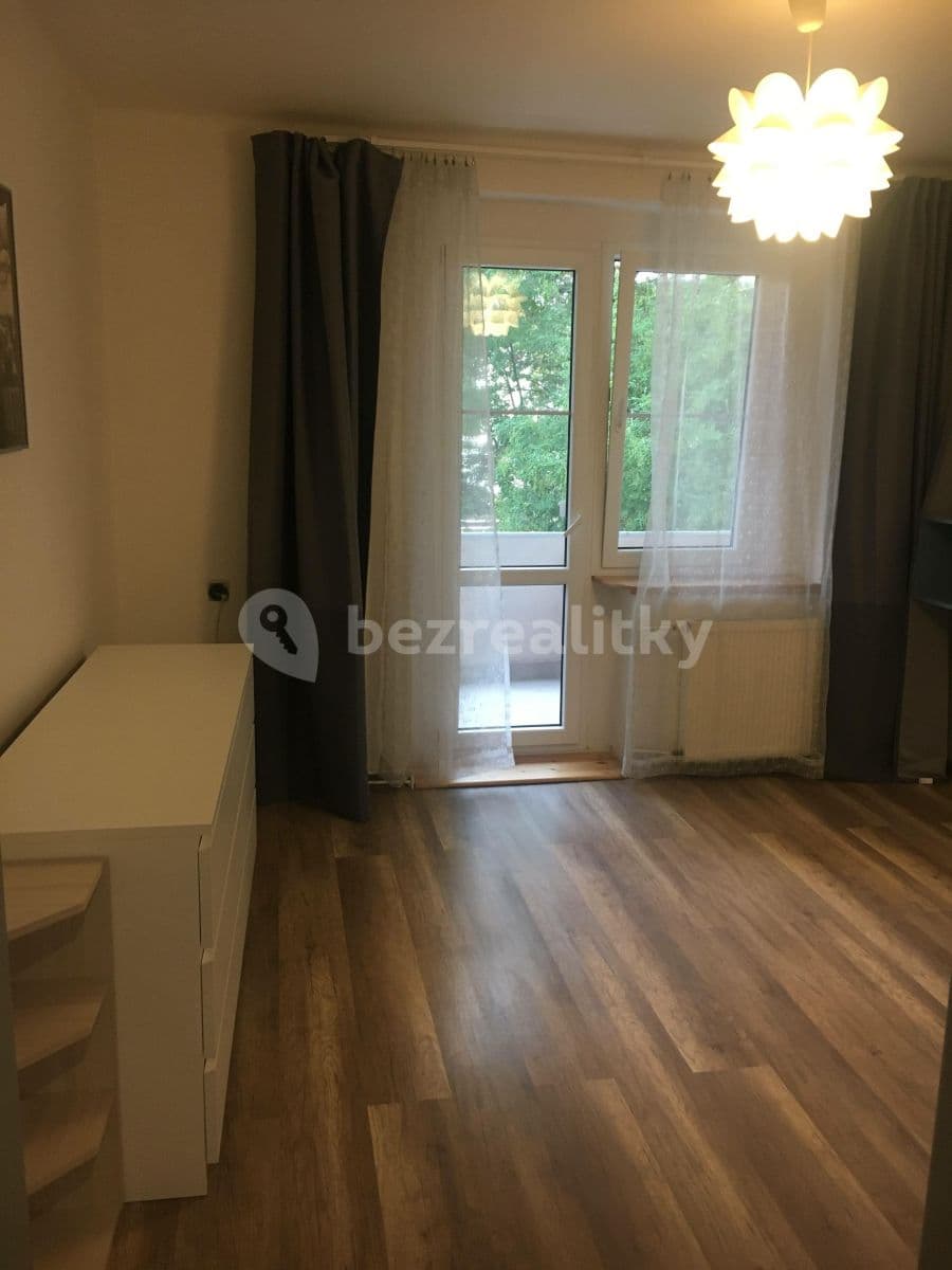 Pronájem bytu 2+kk 62 m², Na Vlnovce, Ústí nad Labem, Ústecký kraj Pronájem bytu 2+kk 62 m², Na Vlnovce, Ústí nad Labem, Ústecký kraj