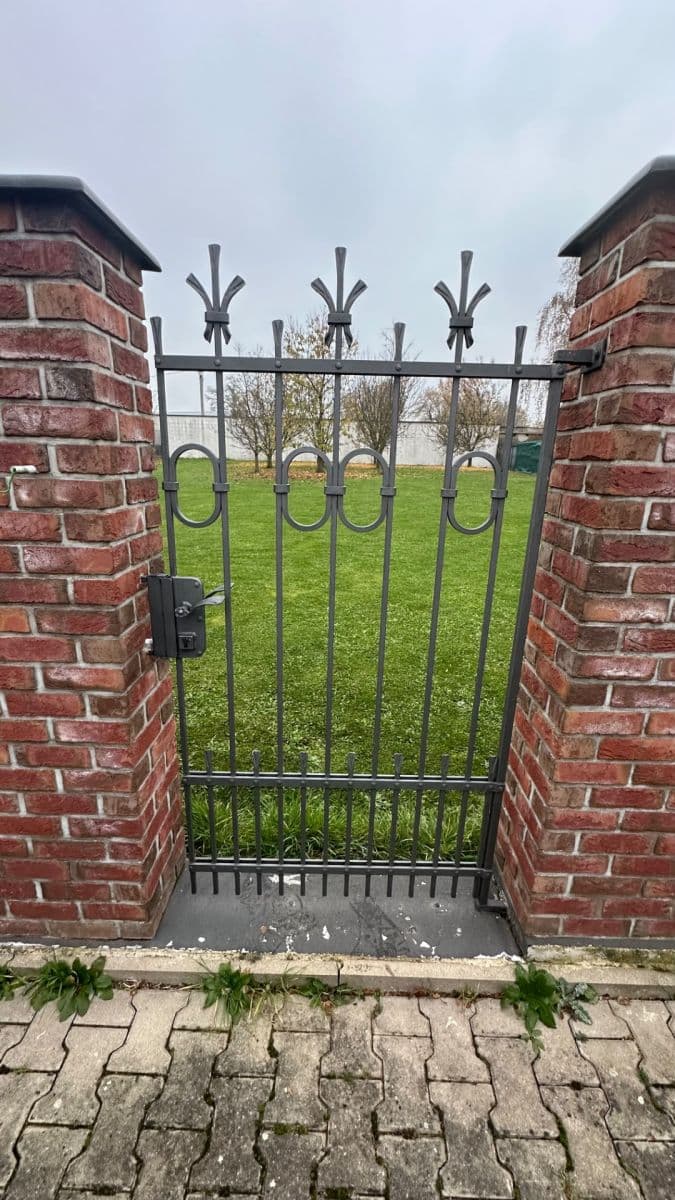 Prodej pozemku 853 m², Jiřího Koláře, Kladno, Středočeský kraj Prodej pozemku 853 m², Jiřího Koláře, Kladno, Středočeský kraj