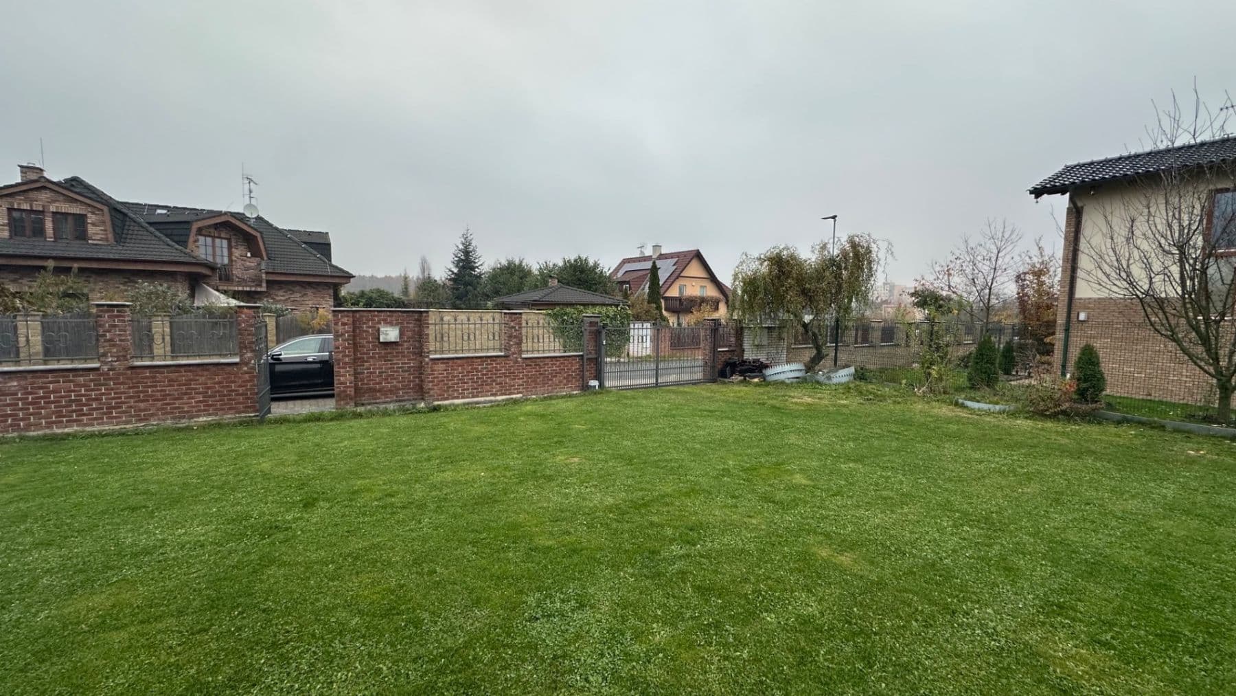 Prodej pozemku 853 m², Jiřího Koláře, Kladno, Středočeský kraj Prodej pozemku 853 m², Jiřího Koláře, Kladno, Středočeský kraj