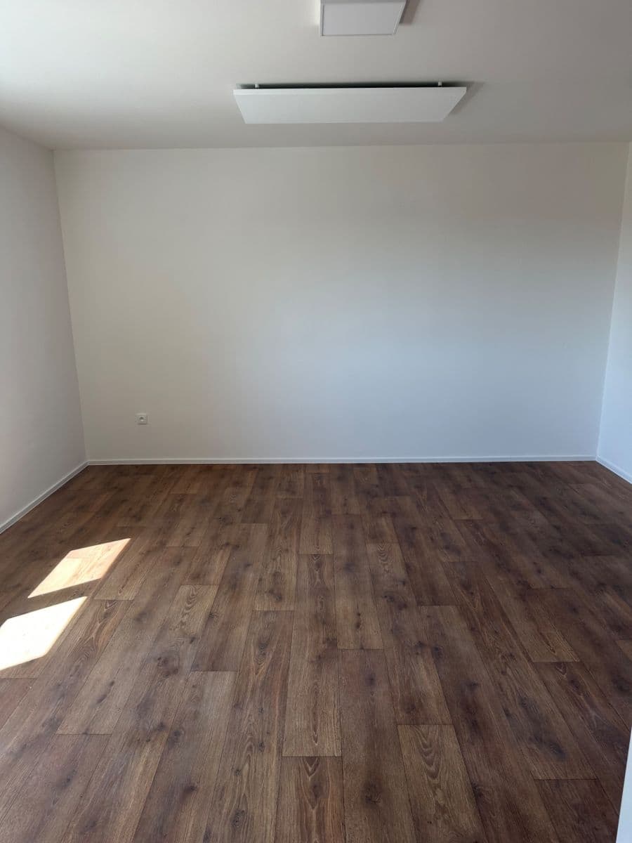 Pronájem bytu 1+kk 33 m², Reynkova, Havlíčkův Brod, Kraj Vysočina Pronájem bytu 1+kk 33 m², Reynkova, Havlíčkův Brod, Kraj Vysočina