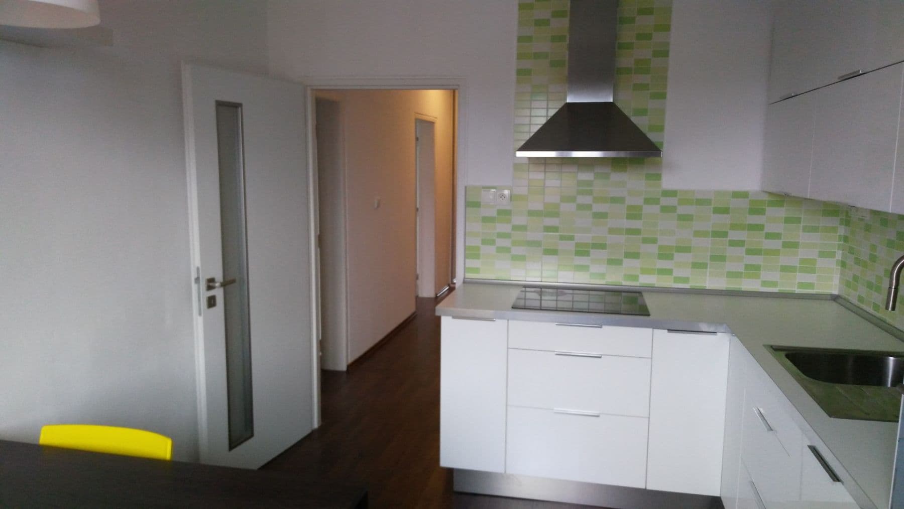 Pronájem bytu 2+1 53 m², Kremličkova, Praha, Praha Pronájem bytu 2+1 53 m², Kremličkova, Praha, Praha