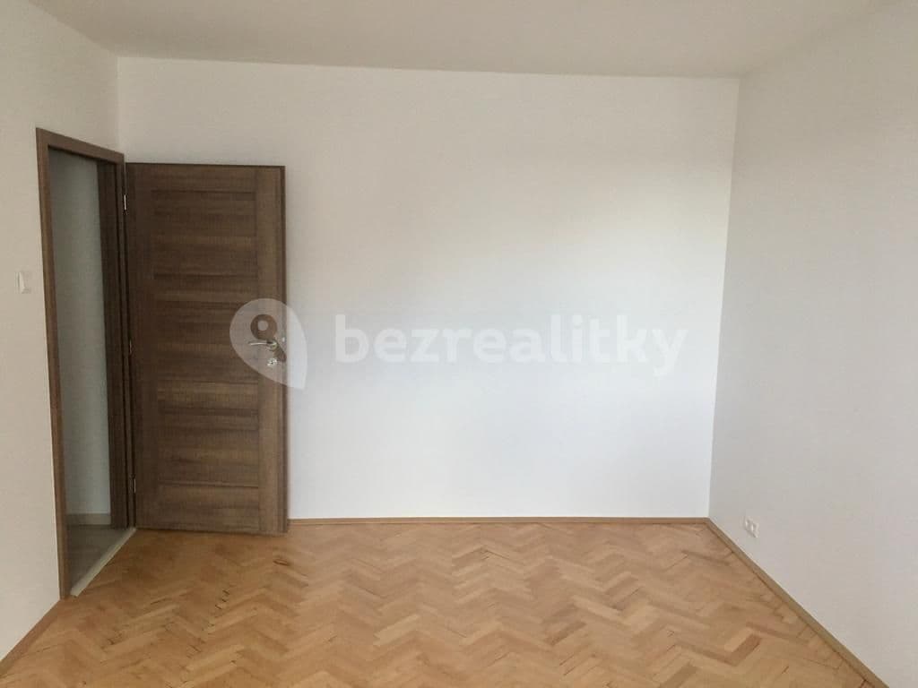 Pronájem bytu 2+kk 54 m², Kubánské náměstí, Praha, Praha Pronájem bytu 2+kk 54 m², Kubánské náměstí, Praha, Praha