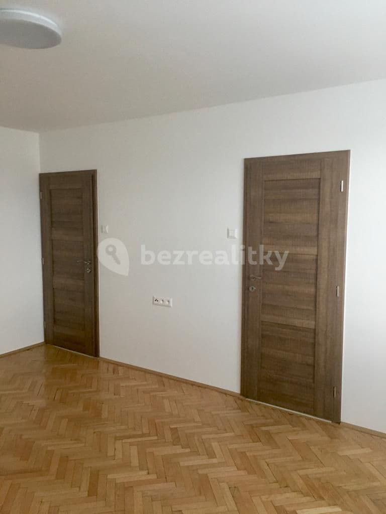 Pronájem bytu 2+kk 54 m², Kubánské náměstí, Praha, Praha Pronájem bytu 2+kk 54 m², Kubánské náměstí, Praha, Praha