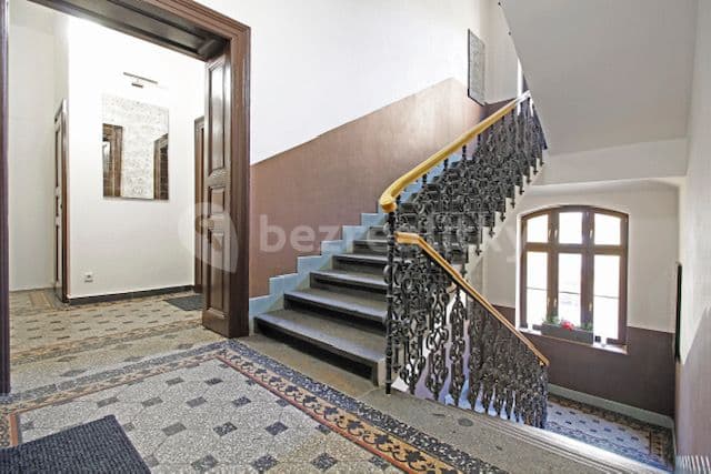 Pronájem bytu 1+kk 36 m², Milady Horákové, Praha, Praha Pronájem bytu 1+kk 36 m², Milady Horákové, Praha, Praha