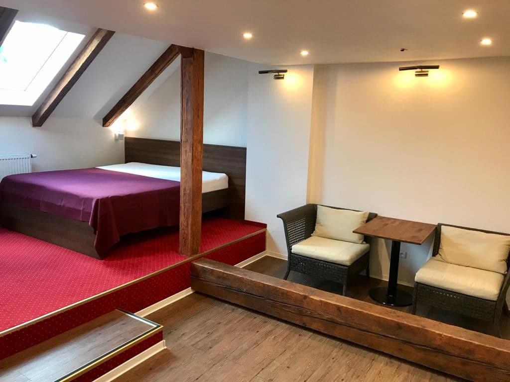 Pronájem bytu 1+kk 36 m², Milady Horákové, Praha, Praha Pronájem bytu 1+kk 36 m², Milady Horákové, Praha, Praha