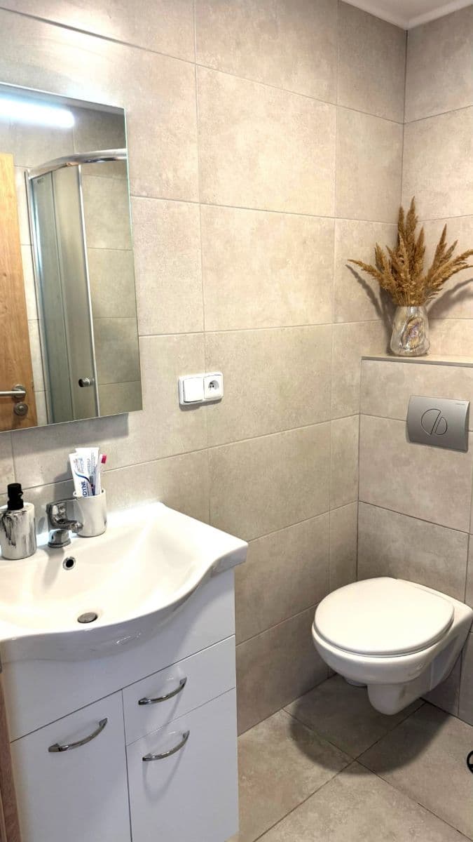Pronájem bytu Garsoniéra 15 m², Moskevská, Praha, Praha Pronájem bytu Garsoniéra 15 m², Moskevská, Praha, Praha