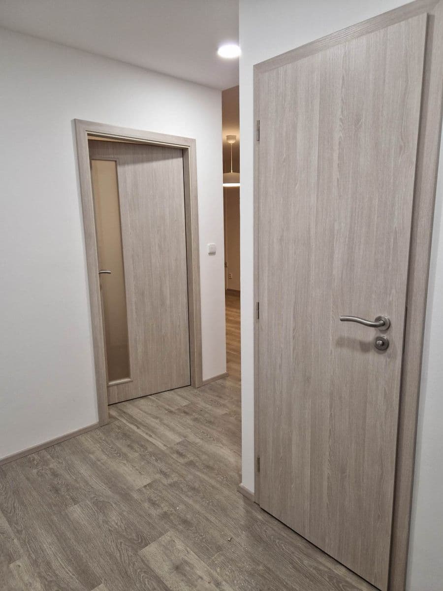 Pronájem bytu 2+kk 43 m², Roháčova, Praha, Praha Pronájem bytu 2+kk 43 m², Roháčova, Praha, Praha