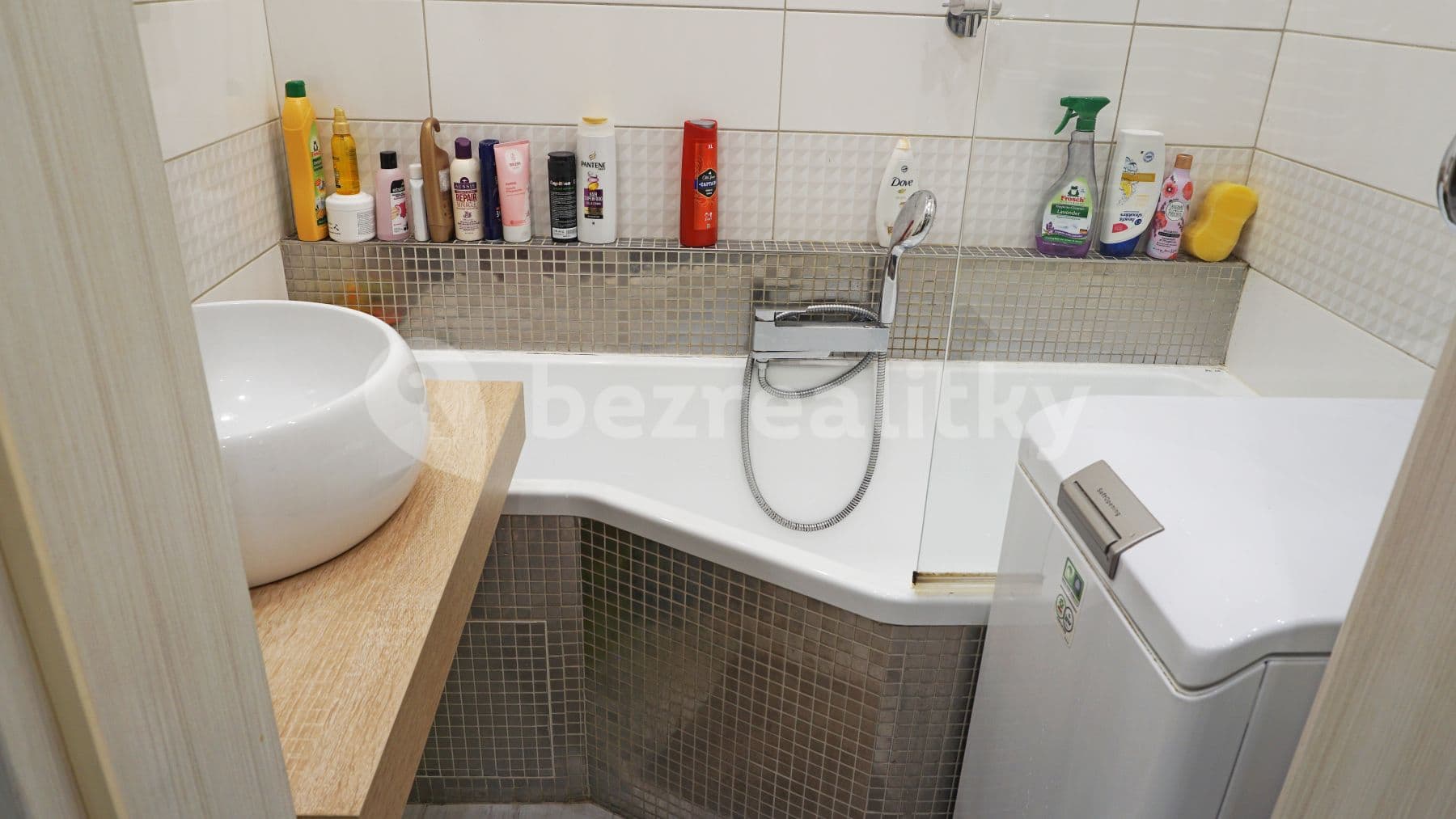 Pronájem bytu 2+1 53 m², Zelenečská, Praha, Praha Pronájem bytu 2+1 53 m², Zelenečská, Praha, Praha