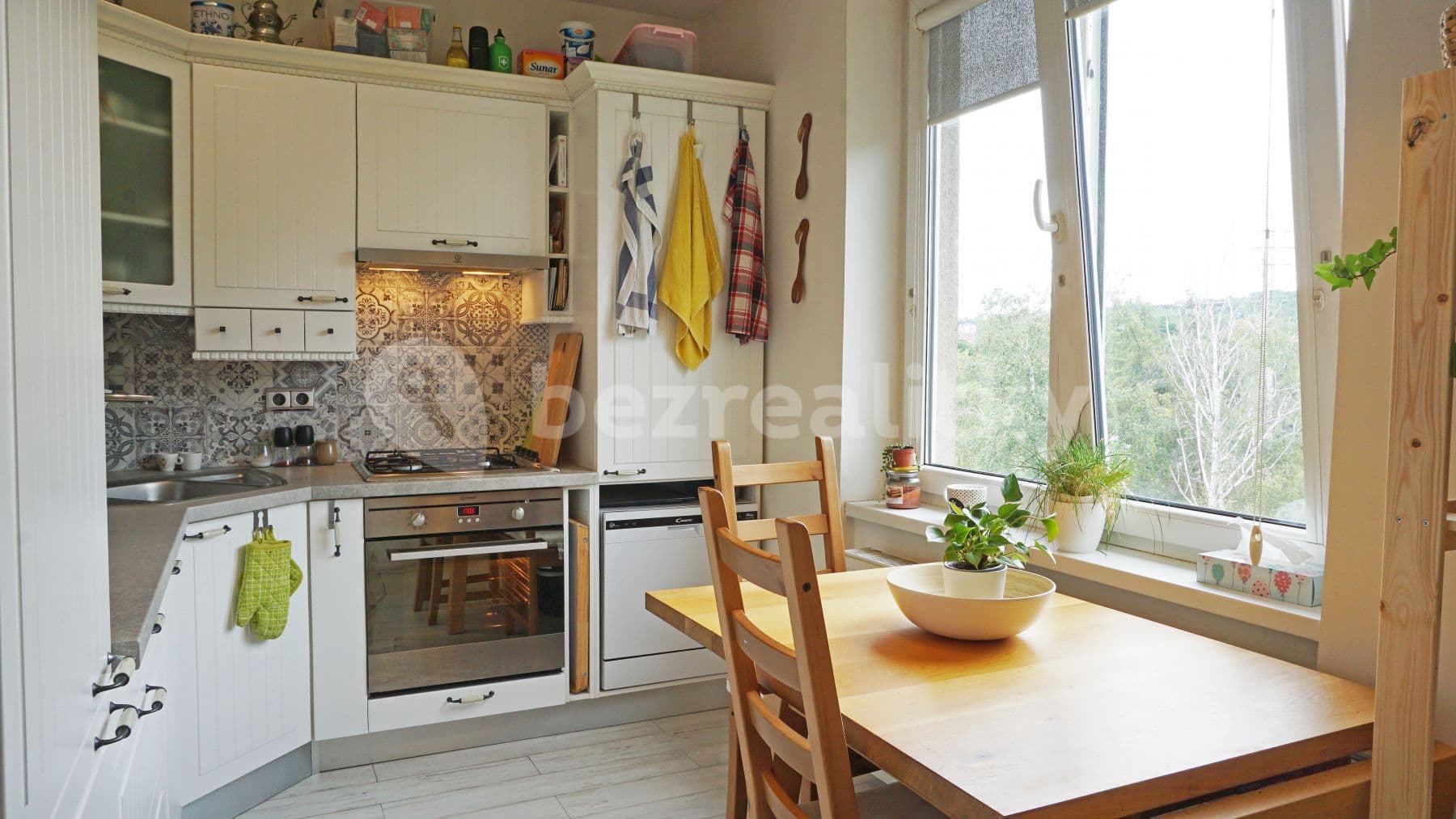 Pronájem bytu 2+1 53 m², Zelenečská, Praha, Praha Pronájem bytu 2+1 53 m², Zelenečská, Praha, Praha