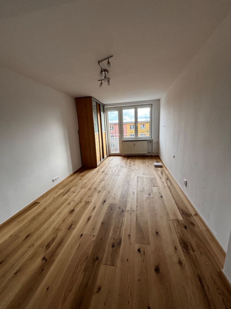 Pronájem bytu 2+1 53 m², Zelenečská, Praha, Praha Pronájem bytu 2+1 53 m², Zelenečská, Praha, Praha