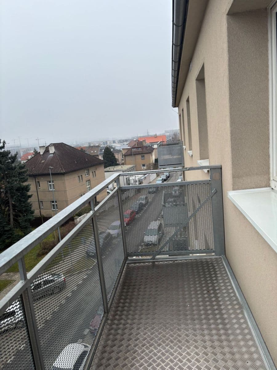 Pronájem bytu 2+1 53 m², Zelenečská, Praha, Praha Pronájem bytu 2+1 53 m², Zelenečská, Praha, Praha