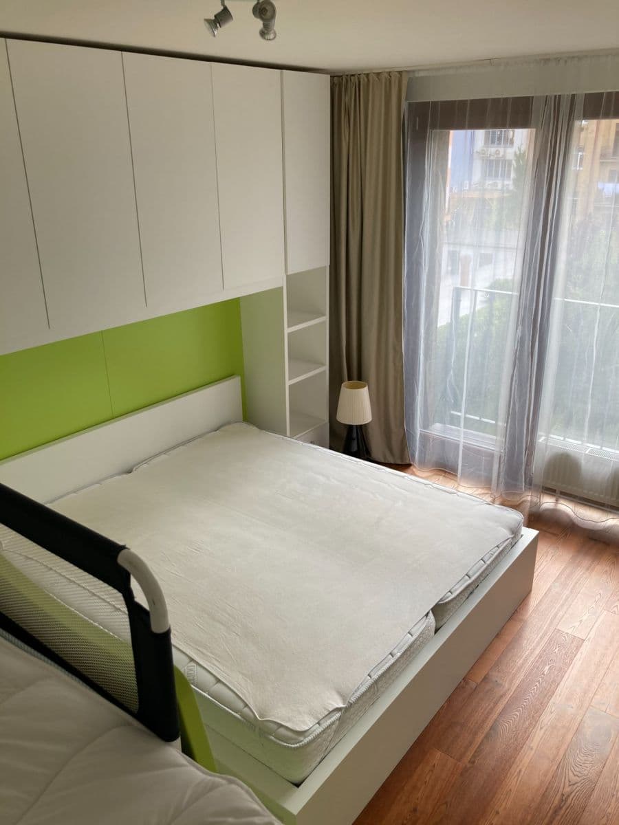 Pronájem bytu 2+kk 55 m², V Háji, Praha, Praha Pronájem bytu 2+kk 55 m², V Háji, Praha, Praha