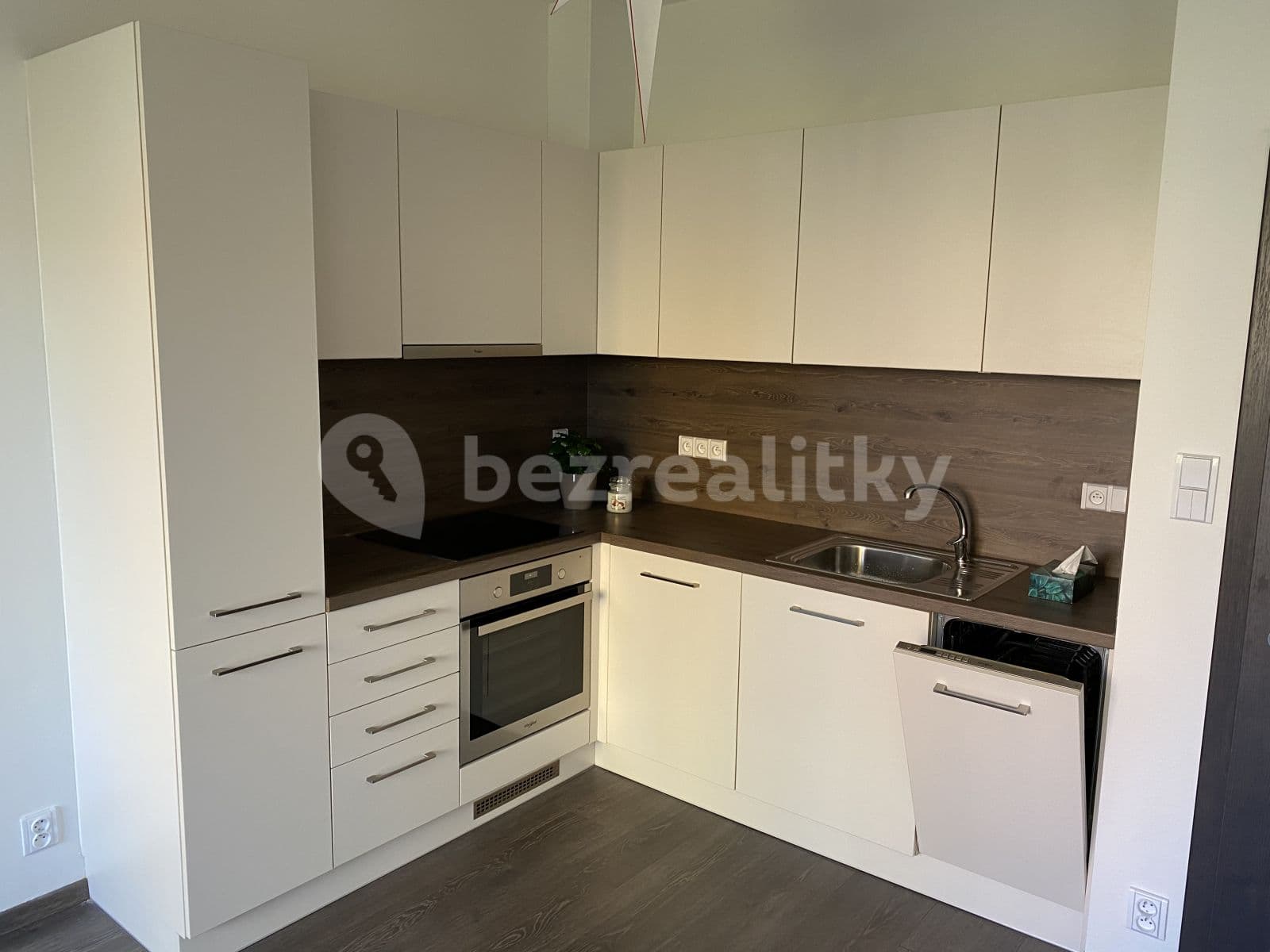 Pronájem bytu 2+kk 60 m², Ježovská, Praha, Praha Pronájem bytu 2+kk 60 m², Ježovská, Praha, Praha