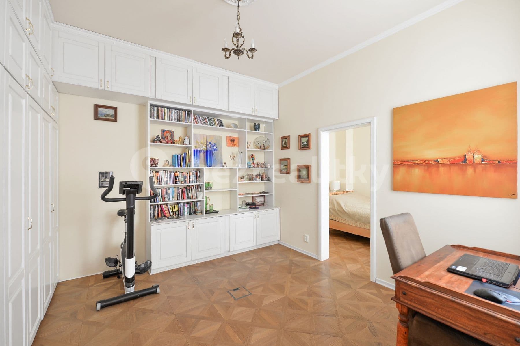 Pronájem bytu 4+1 134 m², Krakovská, Praha, Praha Pronájem bytu 4+1 134 m², Krakovská, Praha, Praha