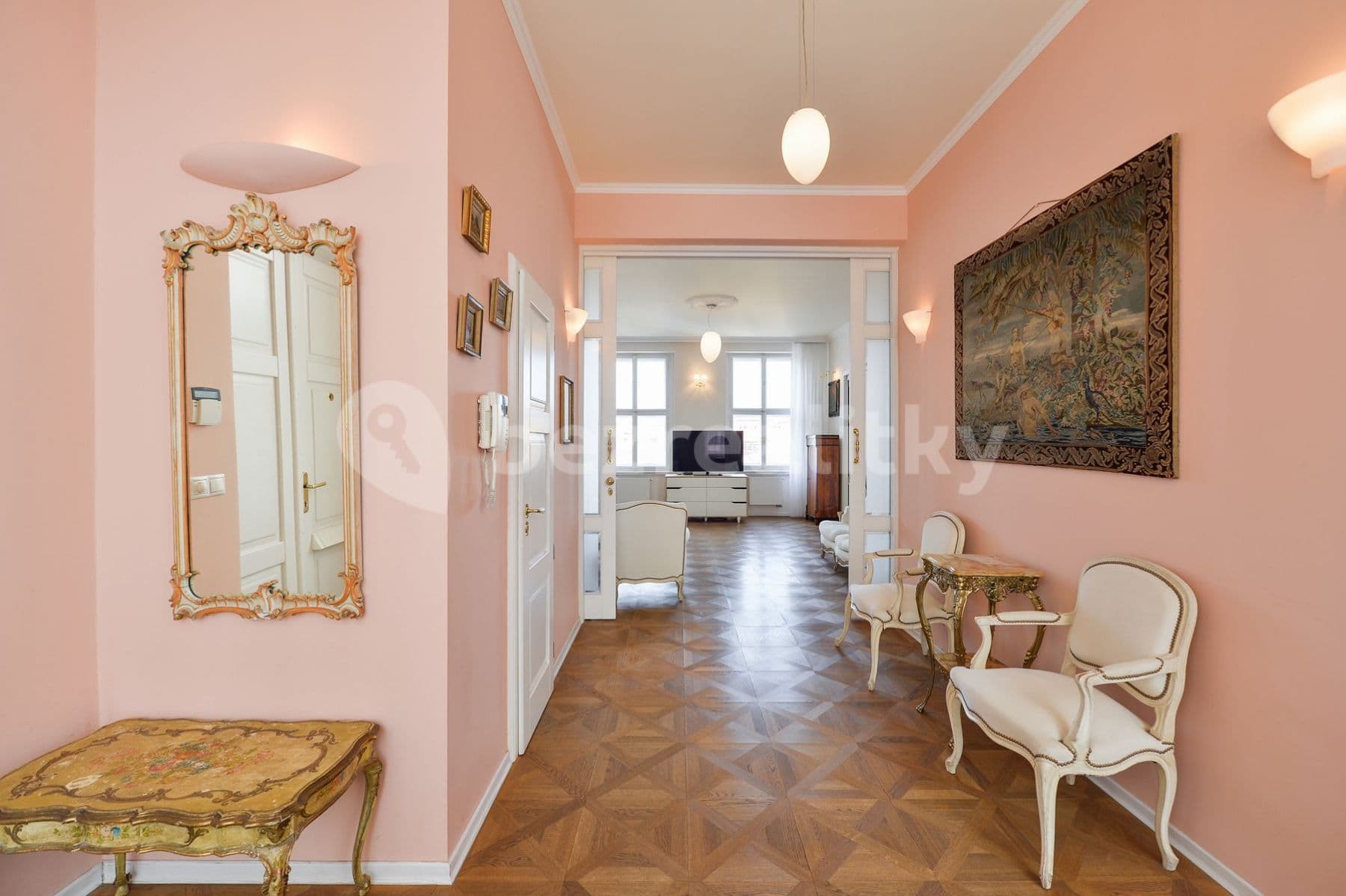 Pronájem bytu 4+1 134 m², Krakovská, Praha, Praha Pronájem bytu 4+1 134 m², Krakovská, Praha, Praha