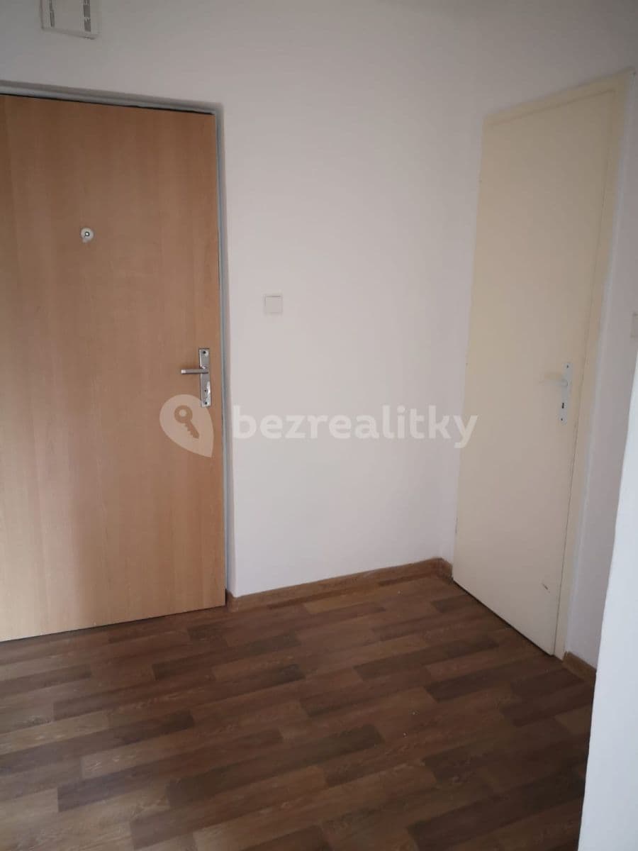 Pronájem bytu 2+1 55 m², Stavbařů, Ostrava, Moravskoslezský kraj Pronájem bytu 2+1 55 m², Stavbařů, Ostrava, Moravskoslezský kraj