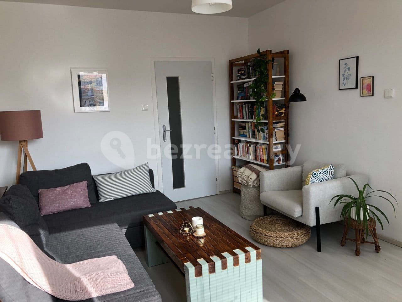 Pronájem bytu 2+1 56 m², Tupolevova, Praha, Praha Pronájem bytu 2+1 56 m², Tupolevova, Praha, Praha