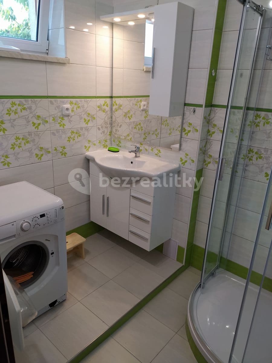 Pronájem bytu 2+kk 50 m², Boženy Němcové, Říčany, Středočeský kraj Pronájem bytu 2+kk 50 m², Boženy Němcové, Říčany, Středočeský kraj