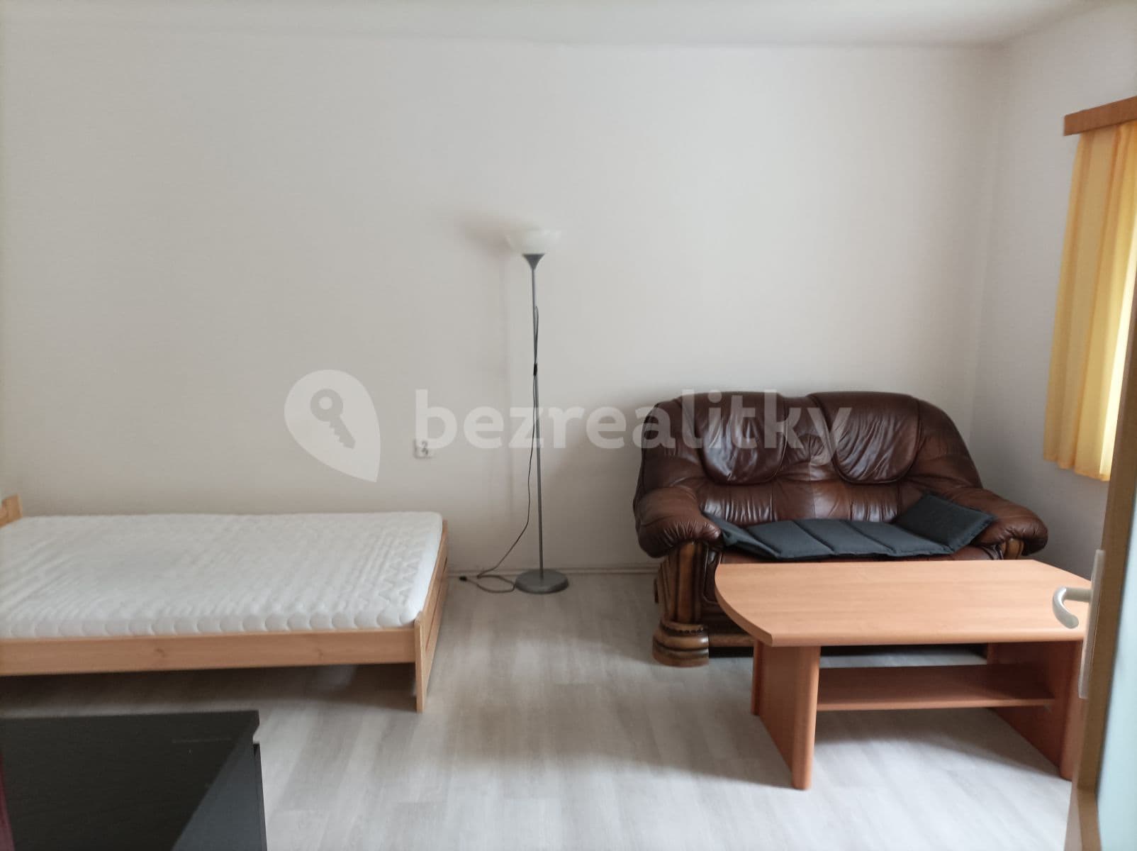 Pronájem bytu 2+kk 50 m², Boženy Němcové, Říčany, Středočeský kraj Pronájem bytu 2+kk 50 m², Boženy Němcové, Říčany, Středočeský kraj