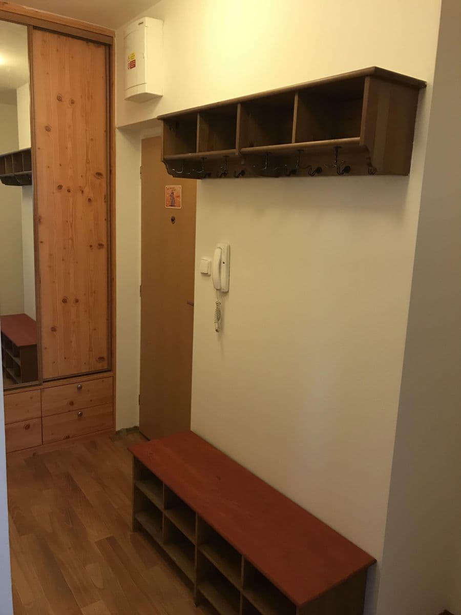 Pronájem bytu 3+kk 56 m², Herlíkovická, Praha, Praha Pronájem bytu 3+kk 56 m², Herlíkovická, Praha, Praha